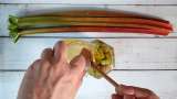 Rhubarb macerate with honey - Preparation step 4