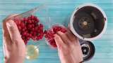 Cornelian Cherry with Honey Paste - Preparation step 2