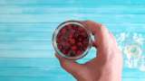 Tincture of fresh hawthorn berries - Preparation step 5