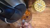 Tonic tea with dried aronia and sea buckthorn - Preparation step 3