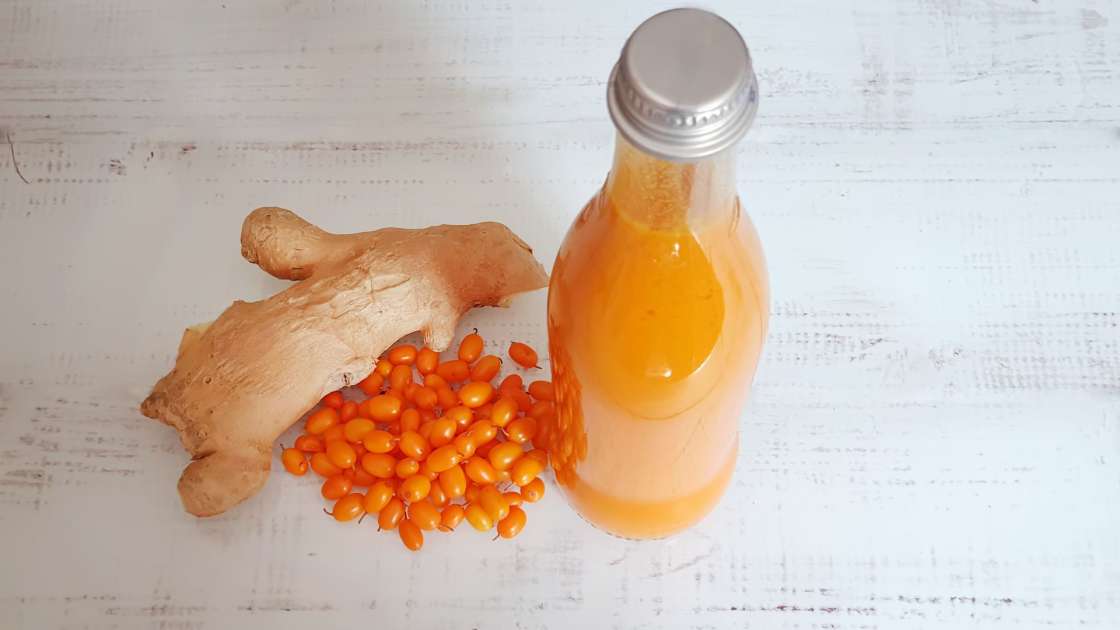 Sea buckthorn juice with ginger, lemon and honey, photo 4
