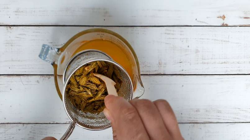 Pine buds macerate with honey, photo 10