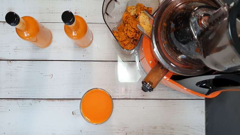 Sea buckthorn juice with lemon and honey, photo 4