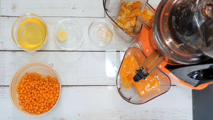 Sea buckthorn juice with ginger, lemon and honey, photo 8