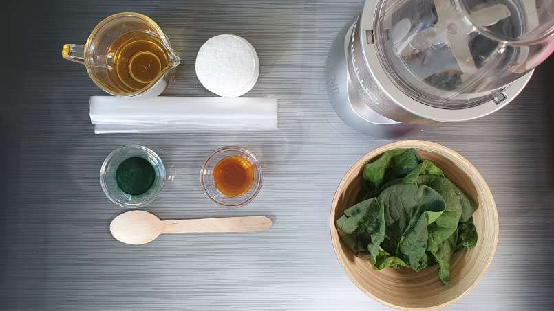 Eye concealer remedy with Spinach, Spirulina, Honey and Green Tea, photo 2