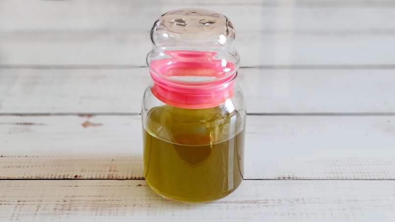 Nettle oil obtained by transfer and using bain-marie, photo 17