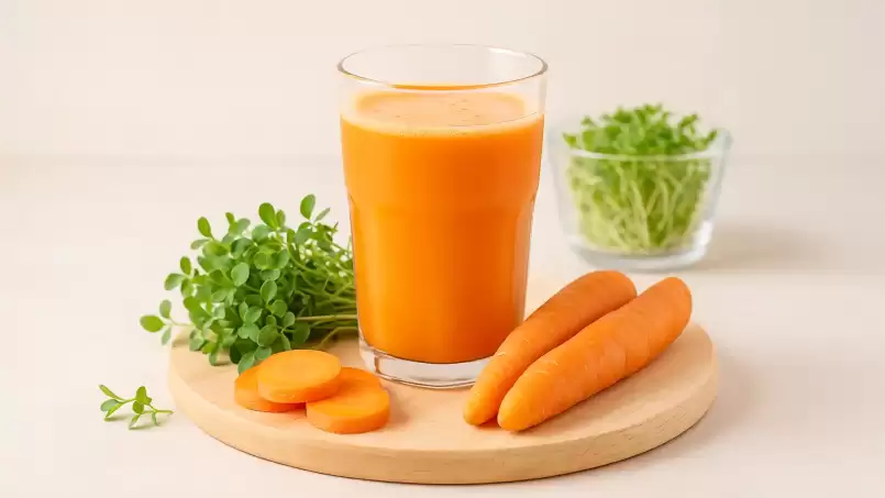 Carrot and alfalfa juice - natural detoxifier to clear mucus and cleanse the colon