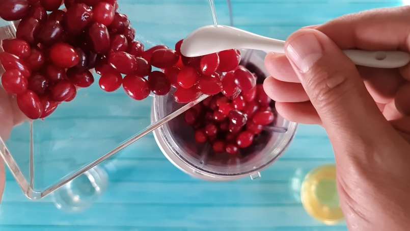 Paste of Cornelian Cherry with Pollen and Honey, photo 5