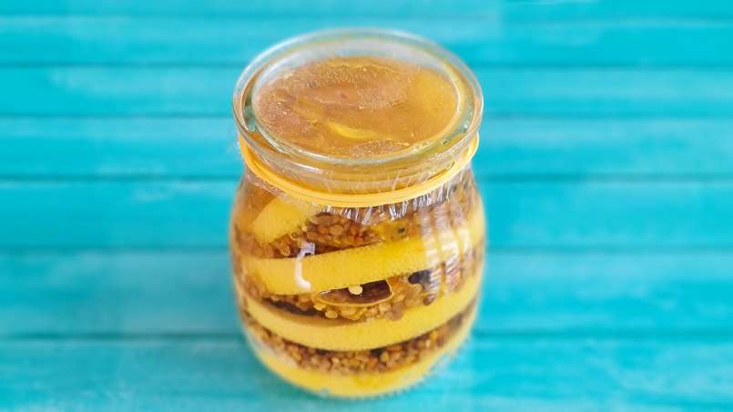 Pollen with lemon and honey in layers, cold macerated, photo 3