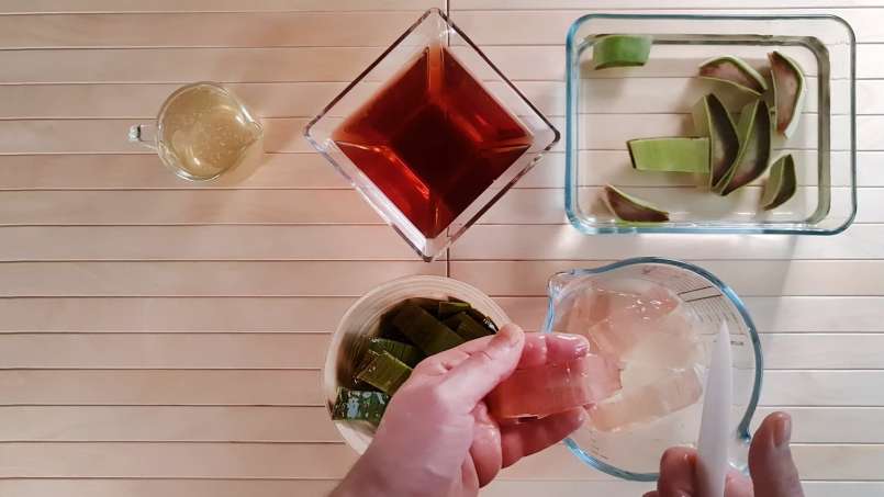 Tonic drink with aloe vera, wine and honey, photo 6