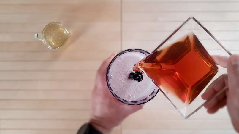 Tonic drink with aloe vera, wine and honey, photo 8