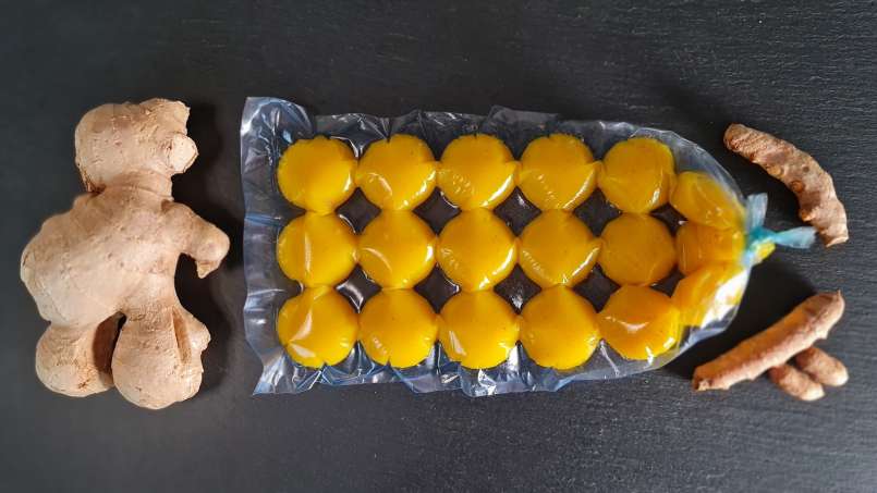 Anti-inflammatory tonic with ginger, turmeric, black pepper and other spices, photo 16