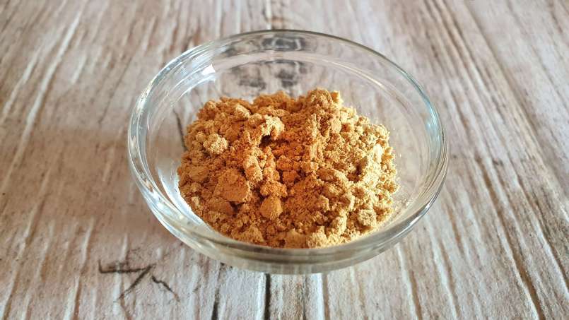 Energizing drink with ginger, inactive yeast and lemon, photo 3