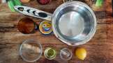 Garlic and fresh ginger tea
